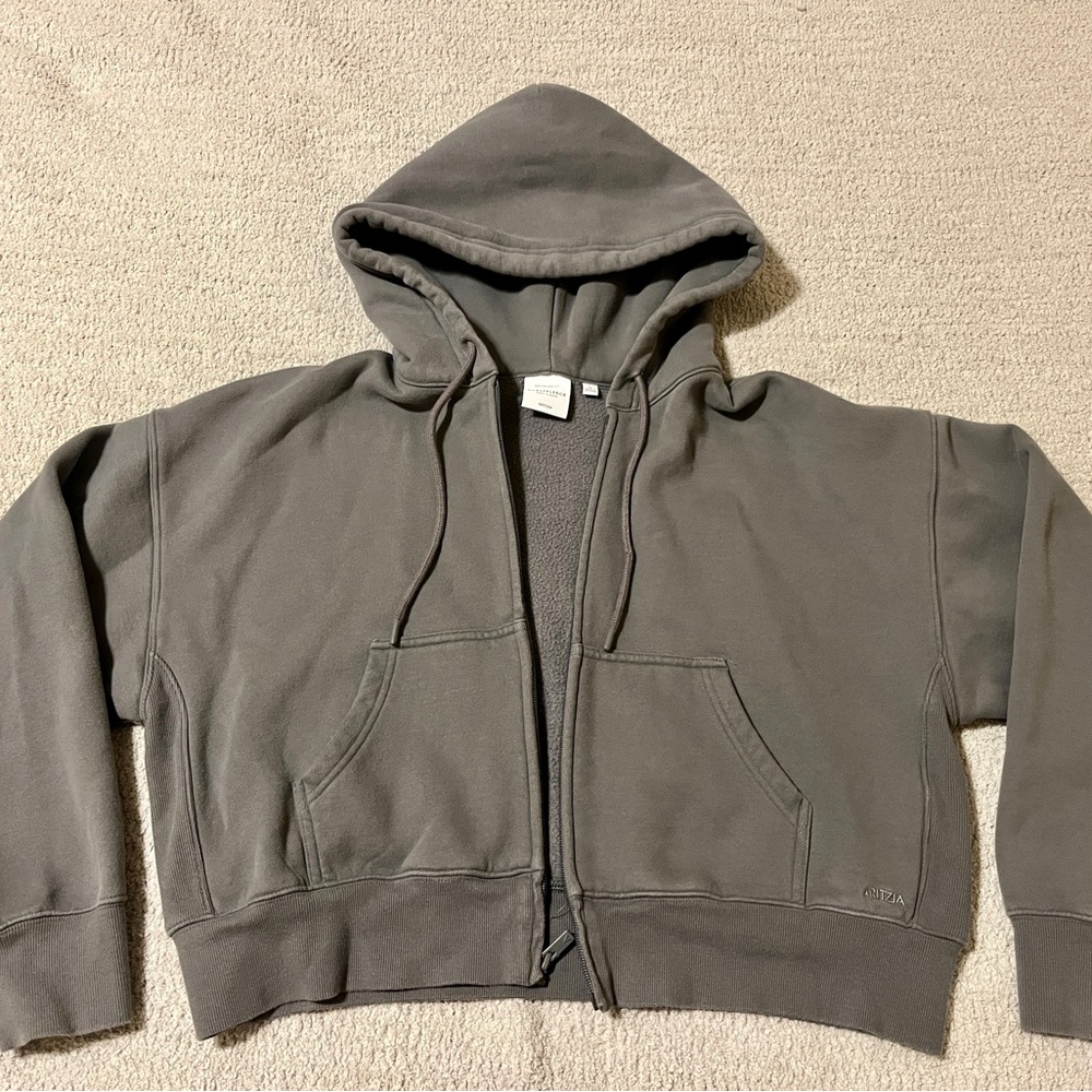 Aritzia Cozy Sweatfleece Boyfriend Boxy Zip Hoodie in Vintage Black Size L